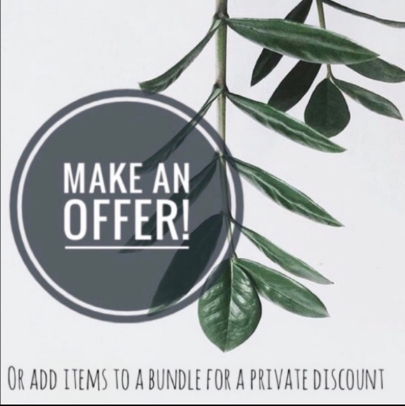 Chico's Vibrant Zebra Split Neck Top Women's 3 16 - Picture 7 of 7